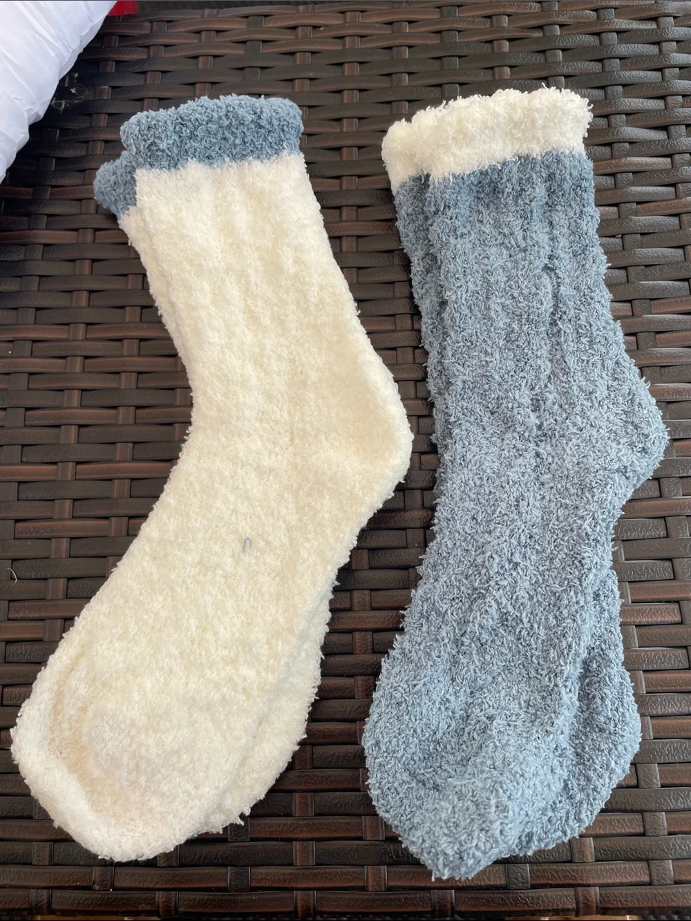 Cozy Plush Crew Socks - blue & Cream, Sz 9-11, 2 pair